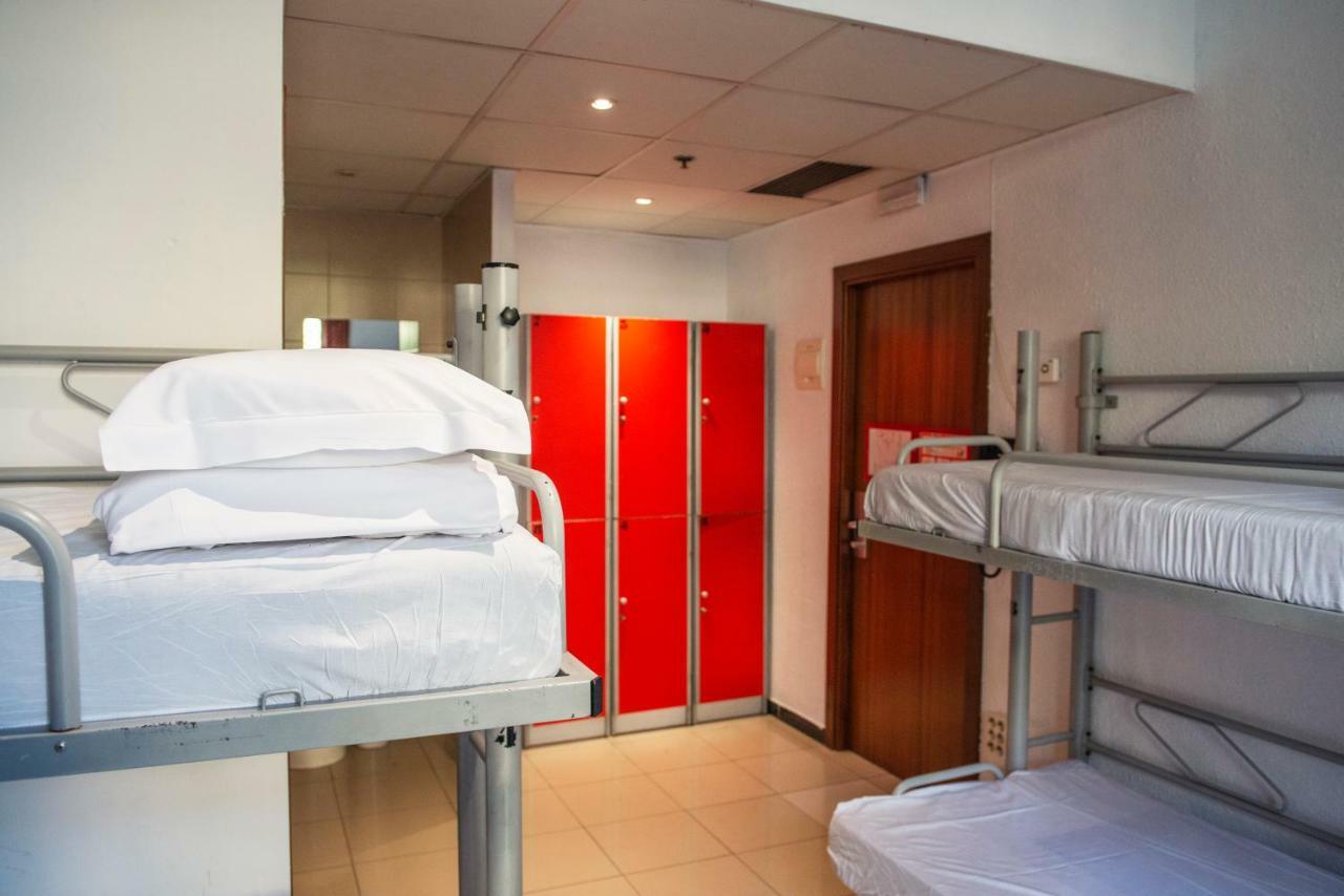8-Bed Private Room Ensuite